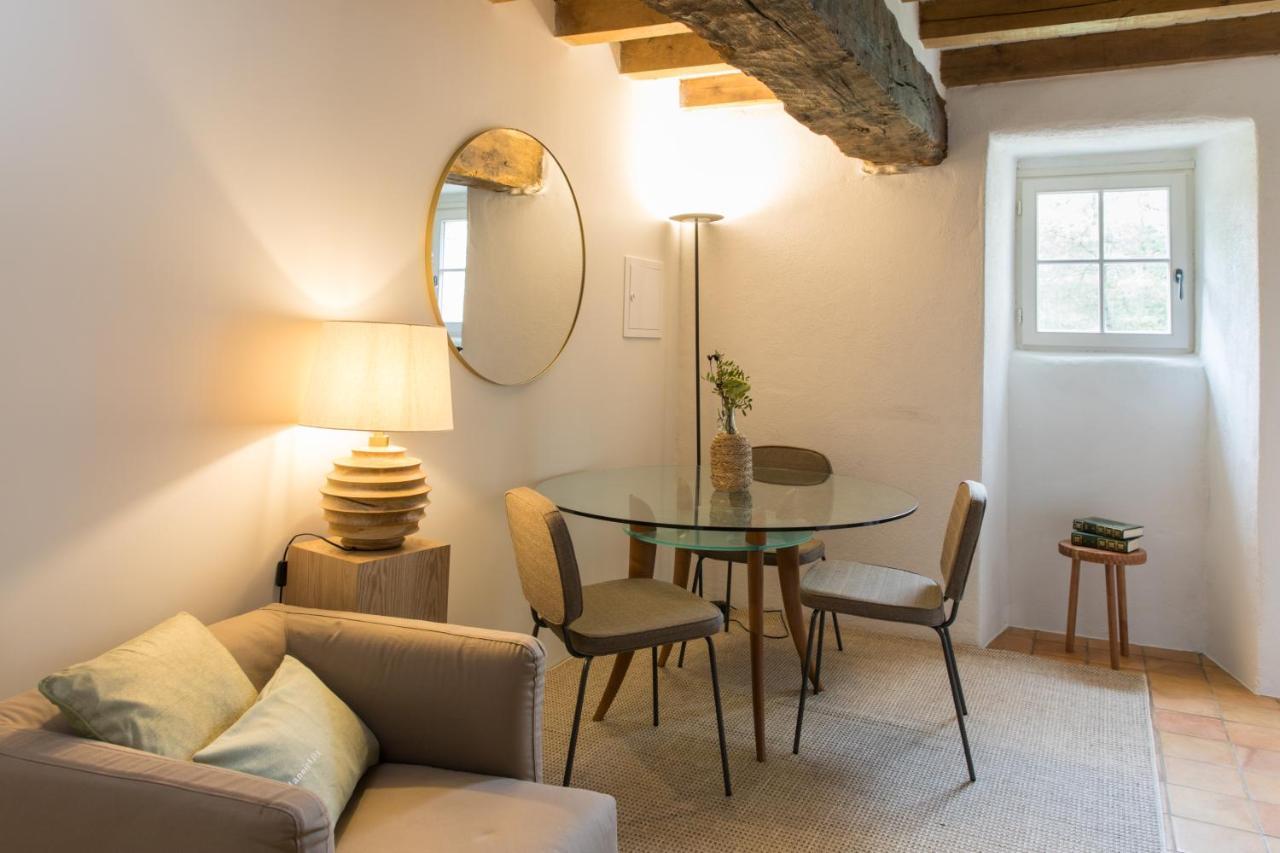 Manoir Du Vau D Arz Gites Et Chambres D Hotes Avec Piscine Malansac Exteriör bild